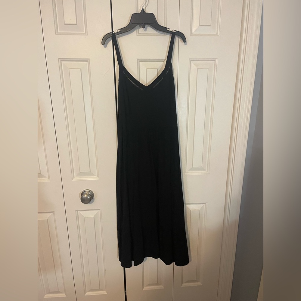 Old Navy Black Sundress. Large